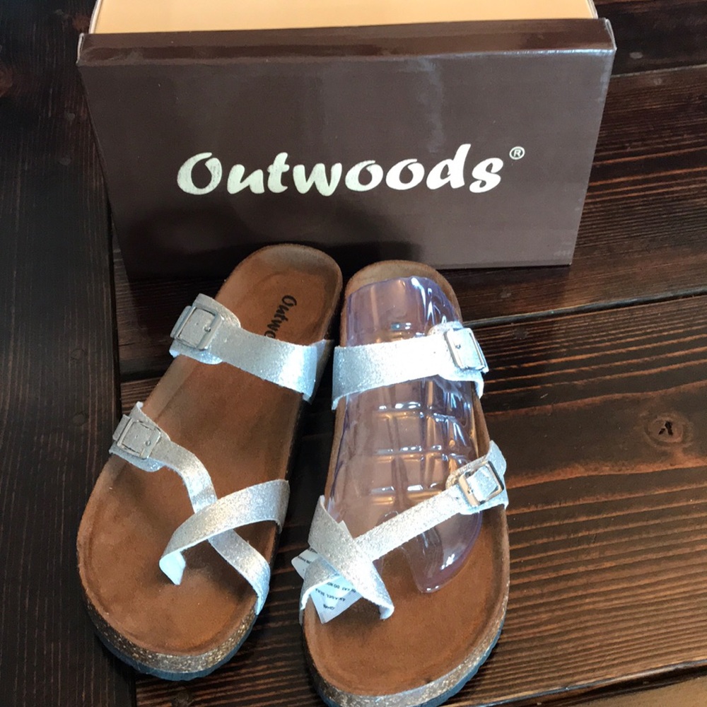 Outwoods sandals size 11